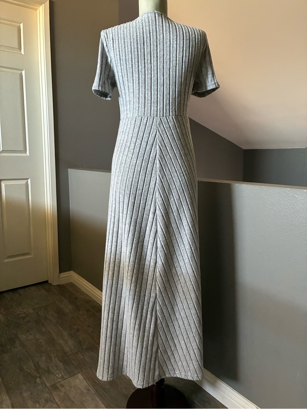 Split Hem Ribbed Lounge Top Medium - Picture 6 of 8